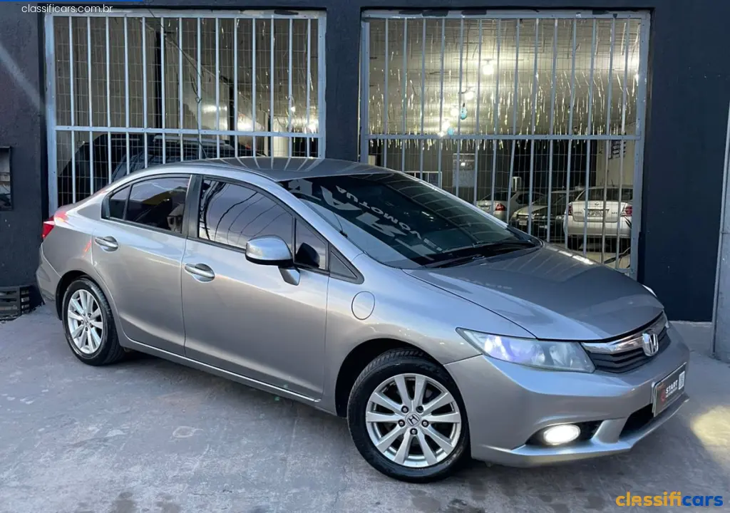 Honda-MT-V%C3%A1rzea+Grande-Civic+Sedan+LXS+1.8%2F1.8+Flex+16V+Aut.+4p-2014+Gasolina-Cinza