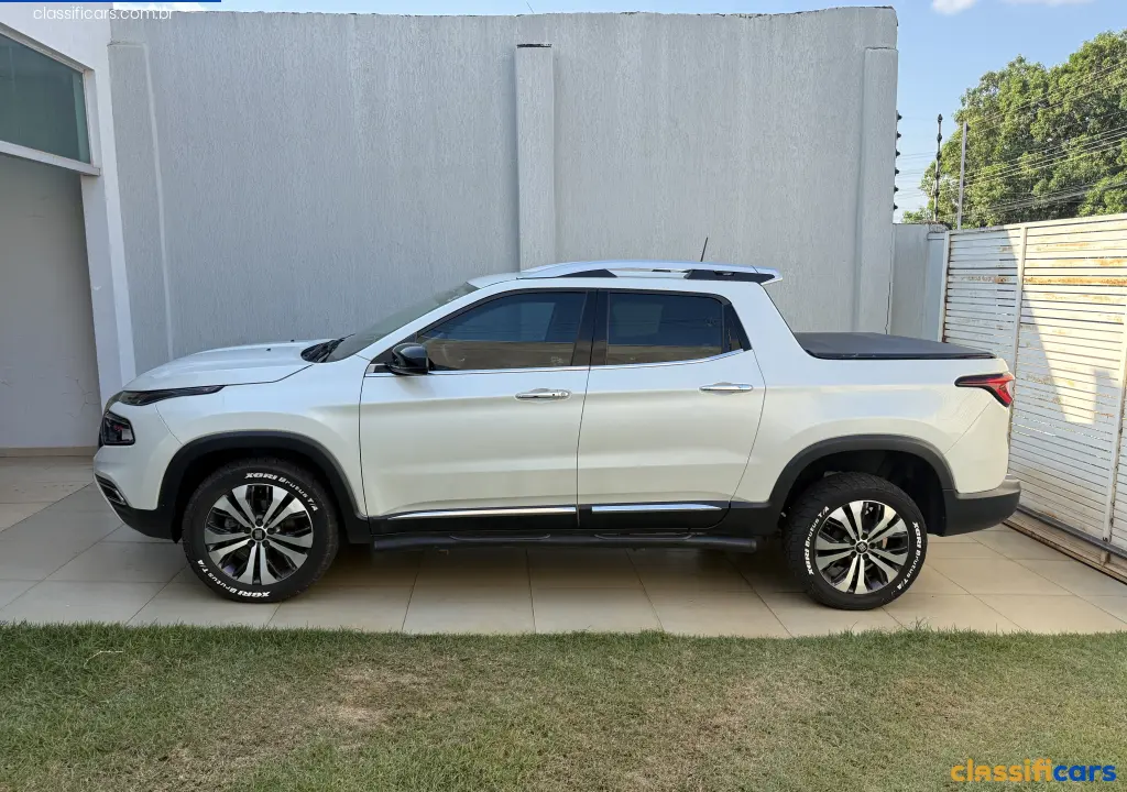 Fiat-RO-Rolim+de+Moura-Toro+Volcano+1.3+T270+4x2+Flex+Aut.-2022+Flex-Branca