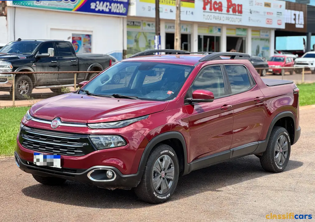 Fiat-RO-Rolim+de+Moura-Toro+Freedom+1.8+16V+Flex+Aut.-2017+Flex-prata