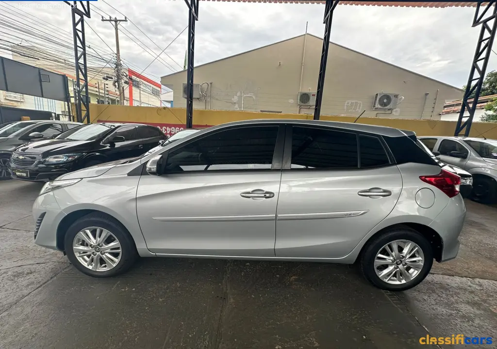 Toyota-MT-Rondon%C3%B3polis-YARIS+XL+Plus+Tech+1.3+Flex+16V+Aut.-2019+Gasolina-PRATA