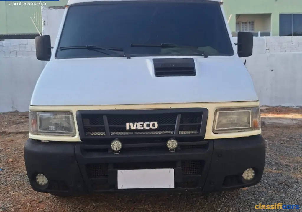 IVECO-MT-V%C3%A1rzea+Grande-DAILY+FURGAO+49.12%2F+50.13+4p+%28diesel%29-2001+Diesel-Branca