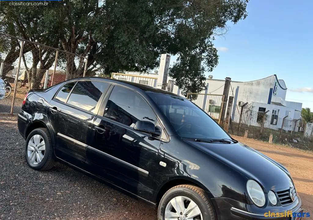 VW+-+VolksWagen-MT-Diamantino-Polo+Sedan+1.6+Mi+Total+Flex+8V+4p-2006+Flex-Preta