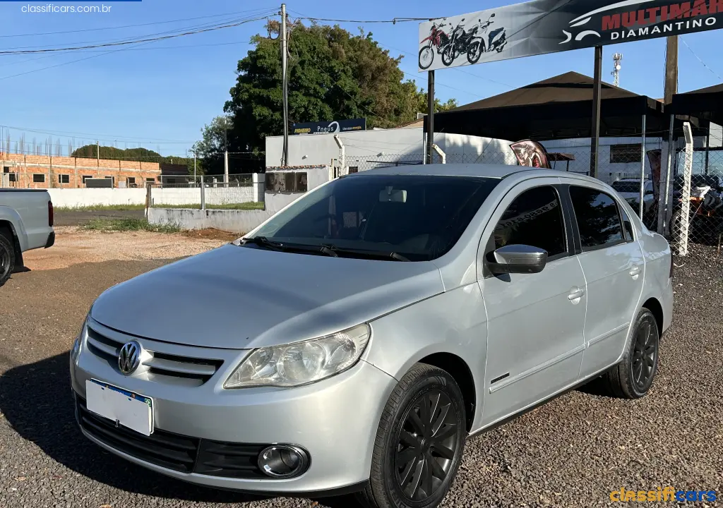 VW+-+VolksWagen-MT-Diamantino-VOYAGE+COMF%2FHighli.+1.6+T.Flex+8V+4p-2010+Flex-Prata