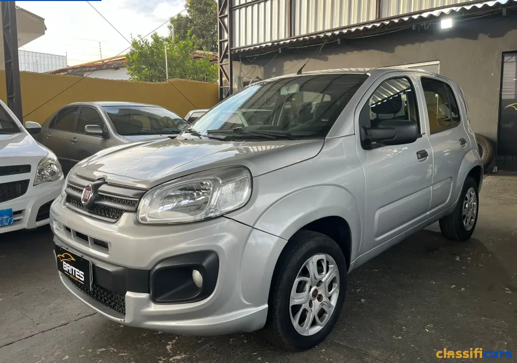 Fiat-MT-Rondon%C3%B3polis-UNO+ATTRACTIVE+1.0+Flex+6V+5p-2017+Gasolina-PRATA