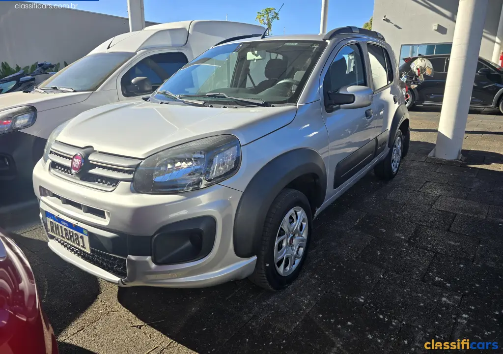 Fiat-MT-C%C3%A1ceres-UNO+DRIVE+1.0+Flex+6V+5p-2021+Gasolina-Prata