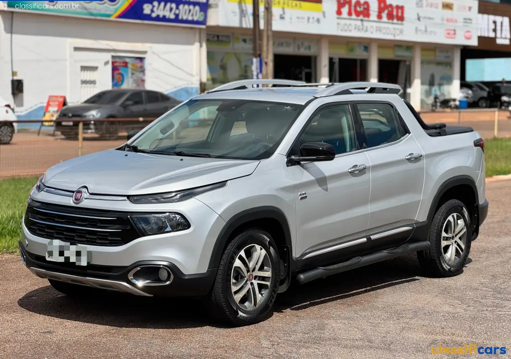 Fiat-RO-Rolim+de+Moura-Toro+Volcano+2.0+16V+4x4+TB+Diesel+Aut.-2017+Diesel-Prata