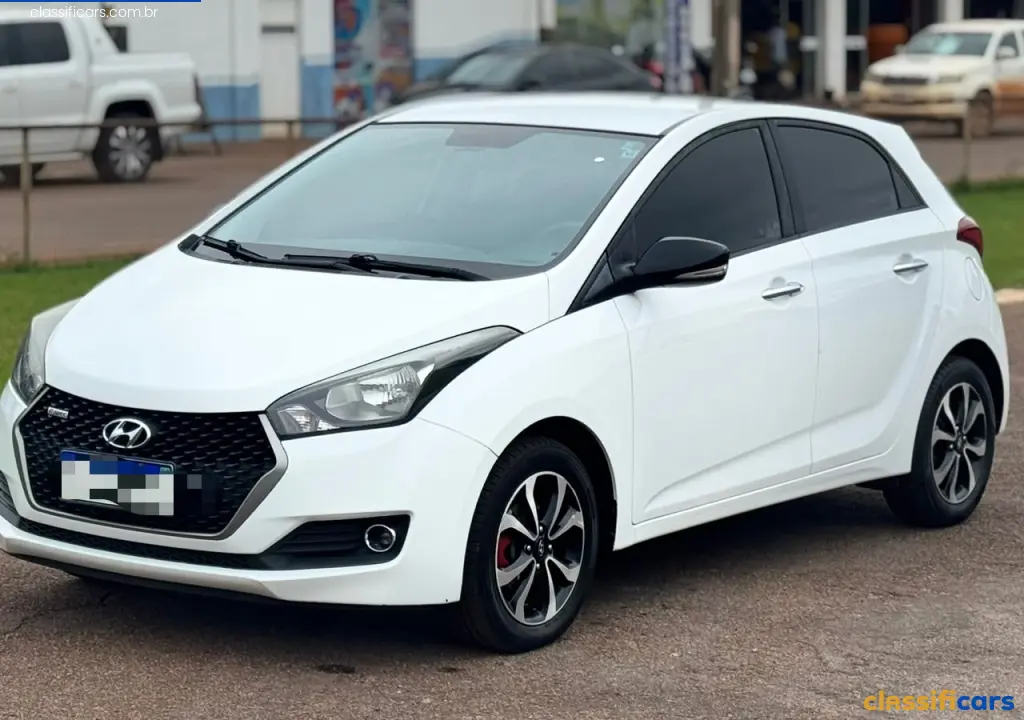 Hyundai-RO-Rolim+de+Moura-HB20+R+spec+1.6+Flex+16V+Aut.-2017+Flex-BRANCA