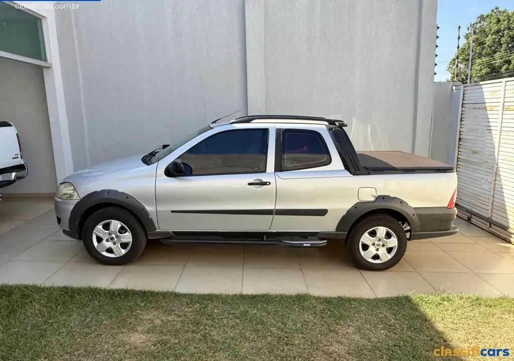 Fiat-Strada+Working+1.4+mpi+Fire+Flex+8V+CD-2012+Flex-prata