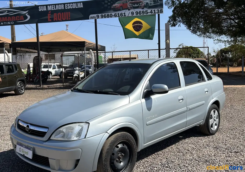 GM+-+Chevrolet-MT-Diamantino-Corsa+Sed.+Premium+1.4+8V+ECONOFLEX+4p-2009+Flex-Prata
