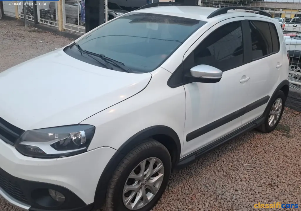 VW+-+VolksWagen-MT-CUIABA-CROSSFOX+1.6+Mi+Total+Flex+8V+5p-2014+Gasolina-branco