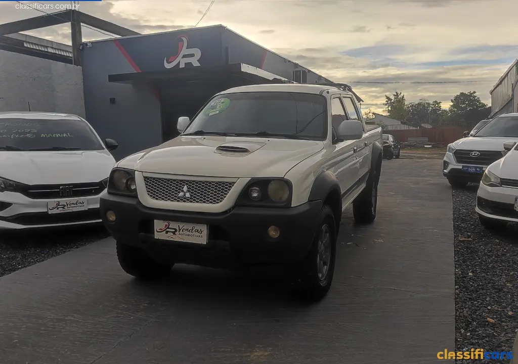 Mitsubishi-MT-CUIABA-L200+OUTDOOR+HPE+2.5+4x4+CD+T.Dies.+Mec.-2010+Diesel-BEGE