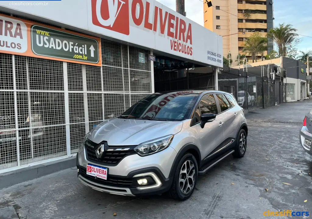 Renault-MT-Cuiab%C3%A1-CAPTUR+Intense+1.3+TB+16V+Flex+5p+Aut.-2023+Gasolina-PRATA