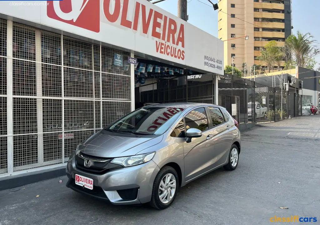 Honda-MT-Cuiab%C3%A1-Fit+LX+1.5+Flexone+16V+5p+Aut.-2015+Gasolina-CINZA