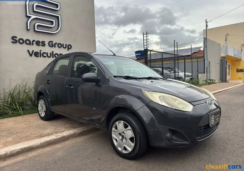 Ford-MT-VARZEA+GRANDE-Fiesta+Sedan+1.6+16V+Flex+Mec.-2014+Gasolina-CINZA