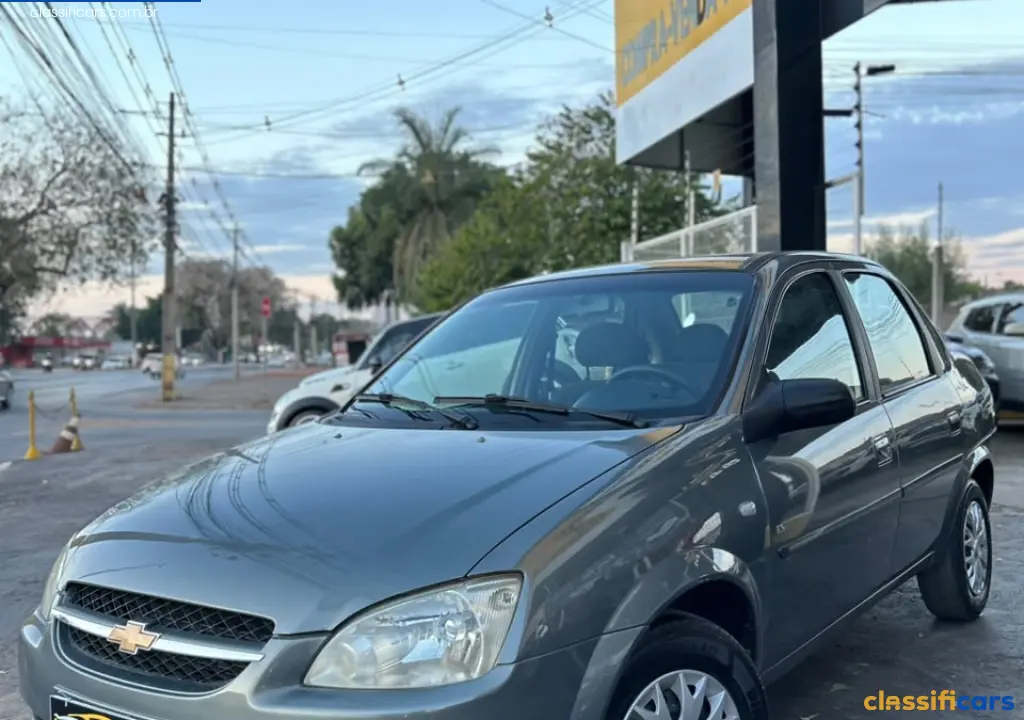 GM+-+Chevrolet-MT-Cuiab%C3%A1-Classic+Life%2FLS+1.0+VHC+FlexP.+4p-2012+Flex-CINZA