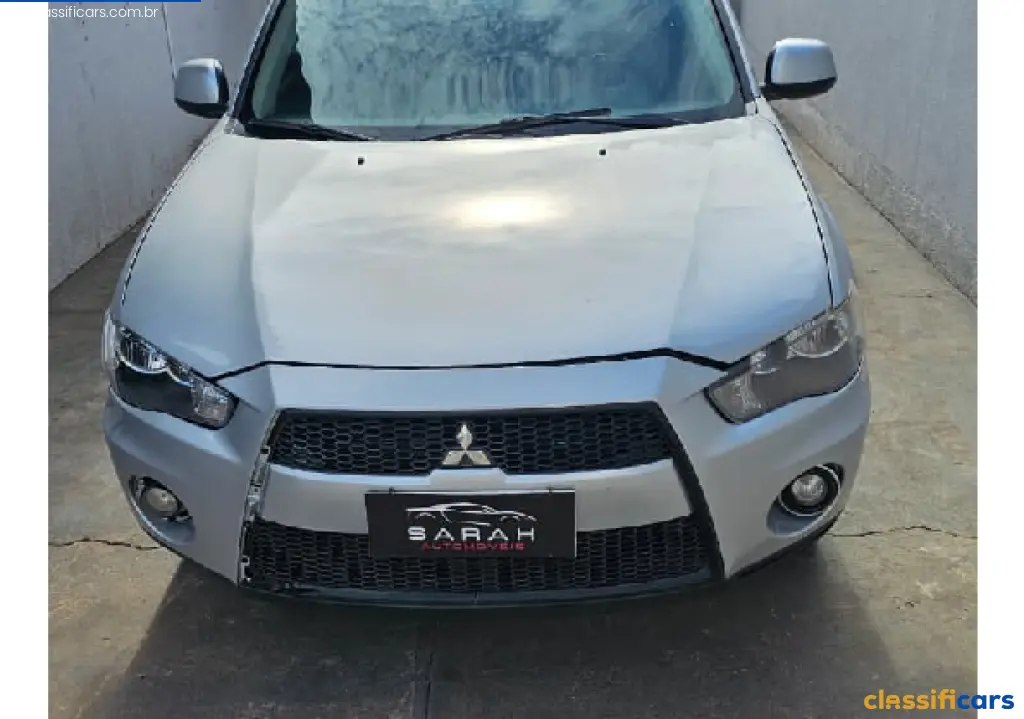 Mitsubishi-MT-V%C3%A1rzea+Grande-OUTLANDER+2.0+16V+160cv+Aut.-2013+Gasolina-Prata