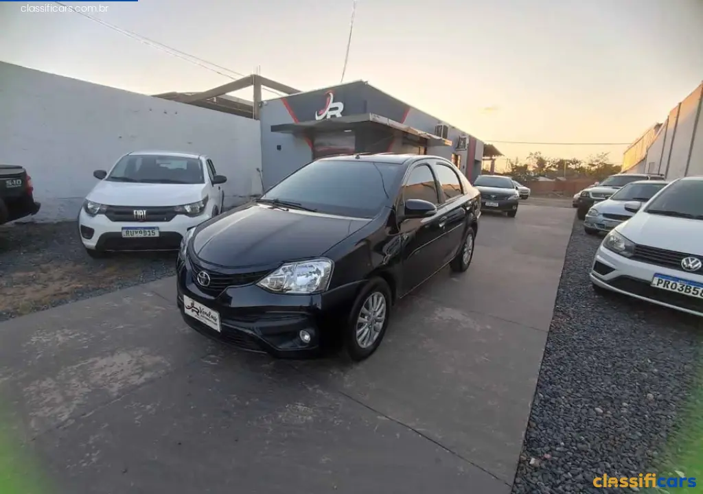 Toyota-MT-CUIABA-ETIOS+XLS+Sedan+1.5+Flex+16V+4p+Mec.-2015+Flex-Preta
