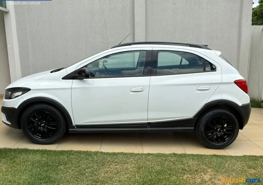 GM+-+Chevrolet-RO-Rolim+de+Moura-ONIX+HATCH+ACTIV+1.4+8V+Flex+5P+Aut.-2019+Flex-Branca