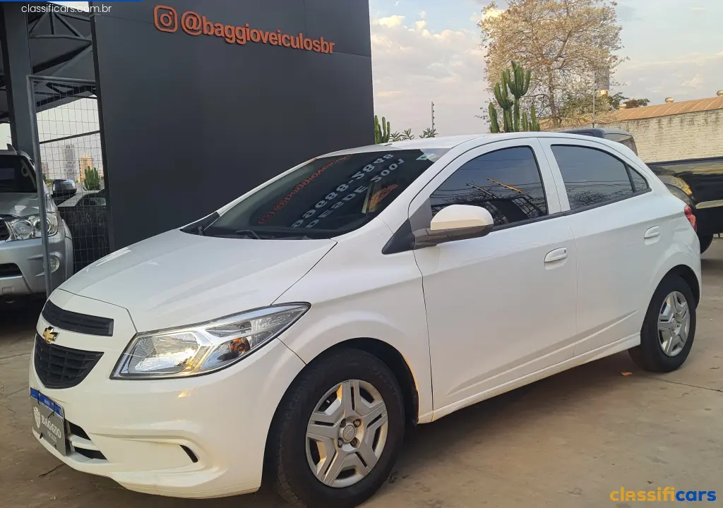 GM+-+Chevrolet-MT-Cuiab%C3%A1-ONIX+HATCH+Joy+1.0+8V+Flex+5p+Mec.-2018+Flex-Branco
