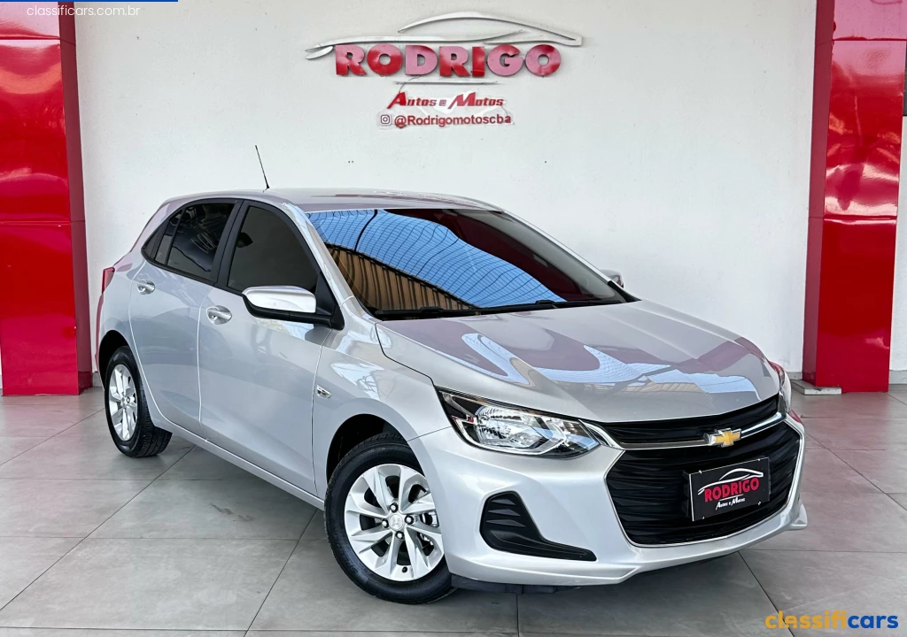 GM+-+Chevrolet-MT-Cuiab%C3%A1-ONIX+HATCH+LT+1.0+12V+TB+Flex+5p+Mec.-2021+Gasolina-prata