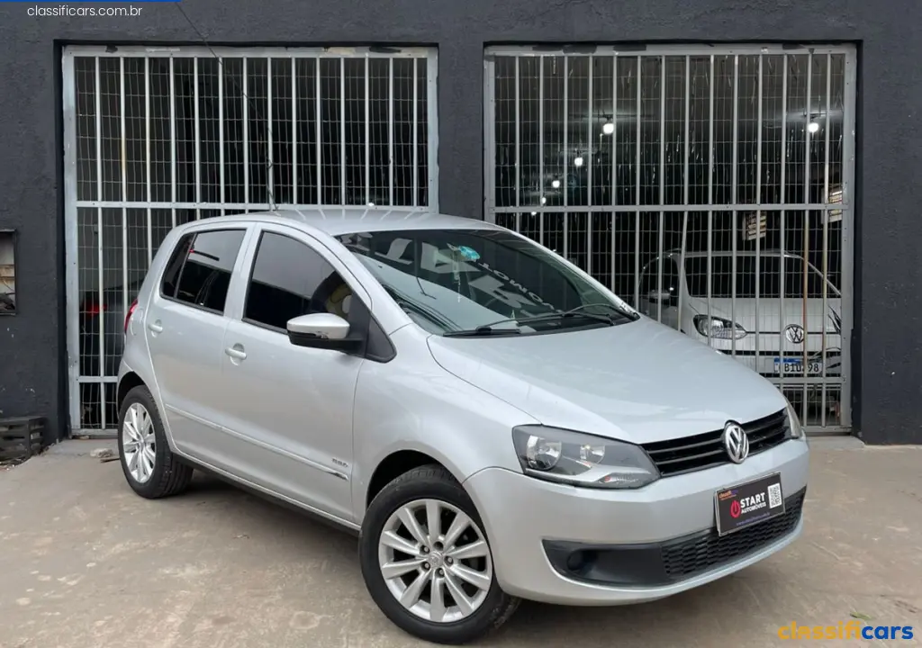 VW+-+VolksWagen-MT-V%C3%A1rzea+Grande-Fox+1.0+Mi+Total+Flex+8V+5p-2011+Flex-PRATA