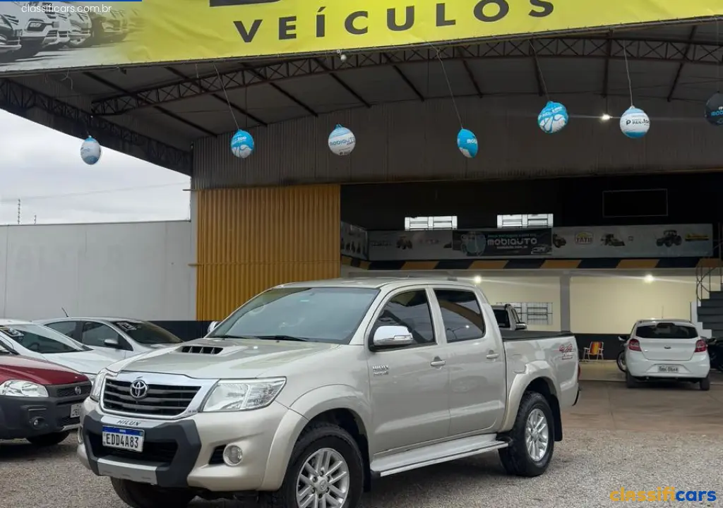 Toyota-MT-C%C3%A1ceres-Hilux+CD+SRV+D4-D+4x4+3.0++TDI+Dies-2013+Diesel-Bege