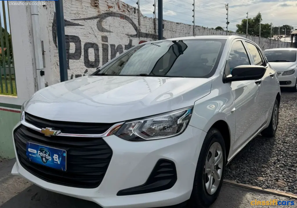 GM+-+Chevrolet-MT-V%C3%A1rzea+Grande-ONIX+HATCH+1.0+12V+Flex+5p+Mec.-2020+Flex-BRANCO