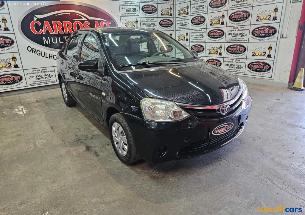 Toyota-ETIOS+XS+1.5+Flex+16V+5p+Mec.-2015+Gasolina-preto