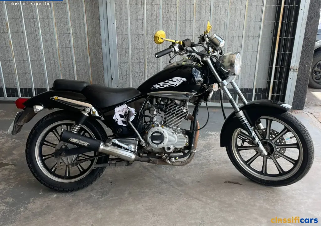 DAFRA-MT-V%C3%A1rzea+Grande-KANSAS+150-2013-Preta