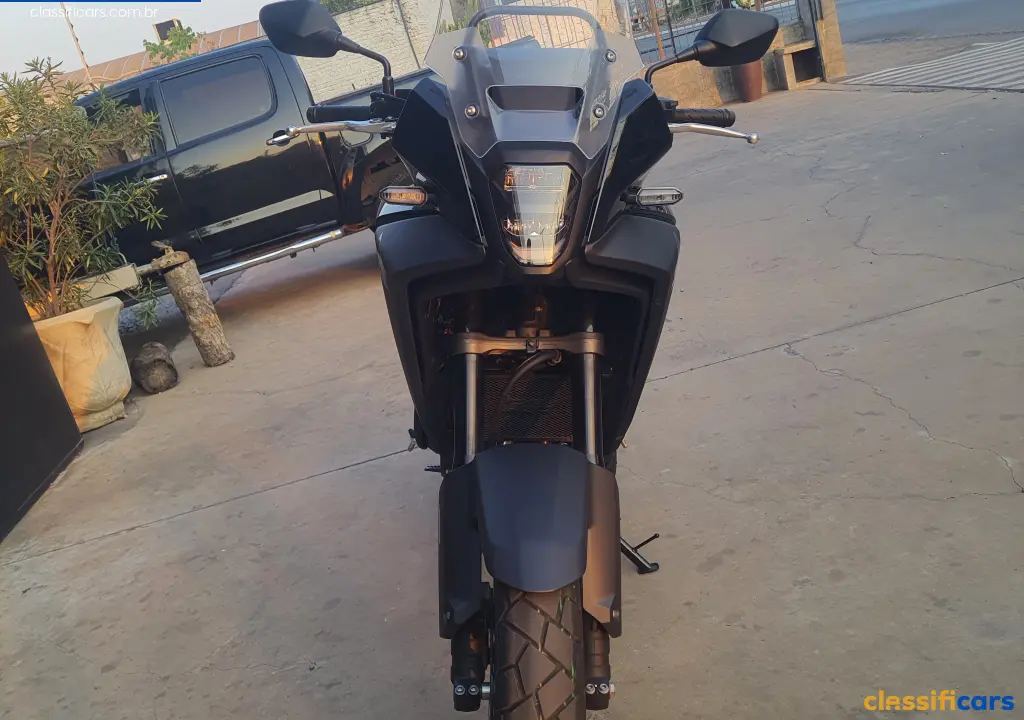 Zero km emplacada