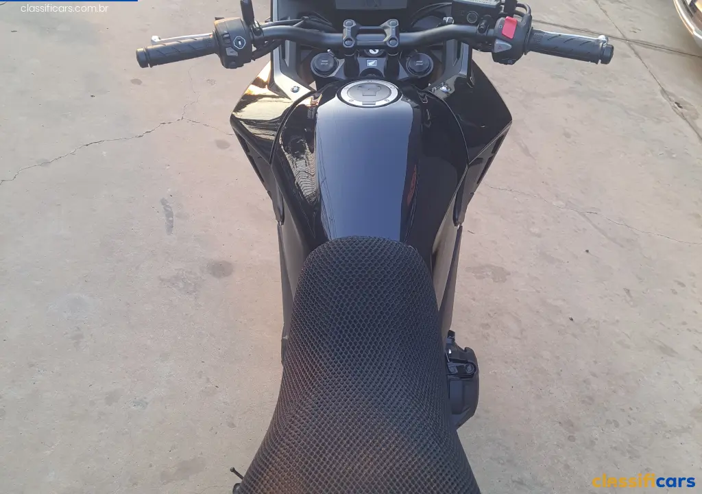 Zero km emplacada